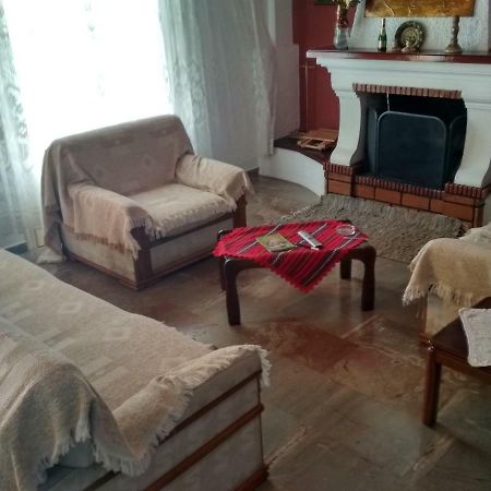 דירות Áno Garoúna Traditional House Garounas מראה חיצוני תמונה